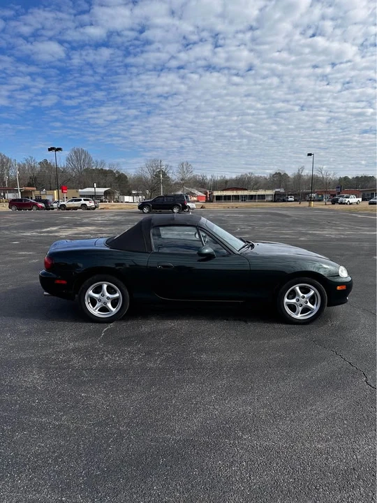 2002 Mazda NB MX-5 Miata - Image 6 of 16