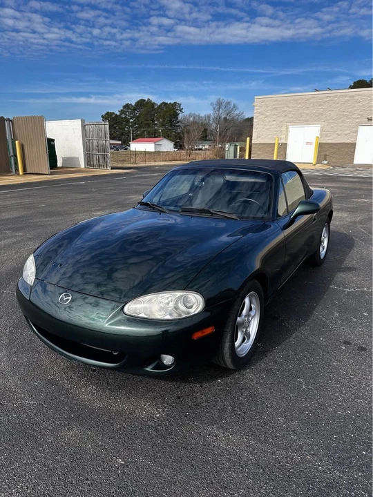 2002 Mazda NB MX-5 Miata - Image 2 of 16