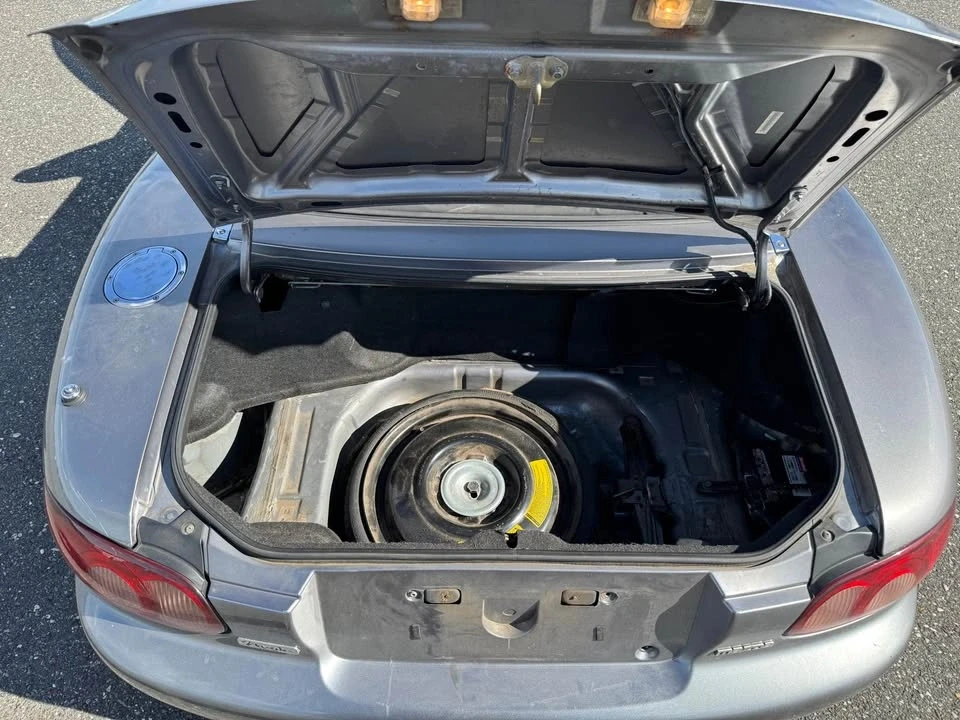 2002 Mazda NB MX-5 Miata - Image 16 of 20