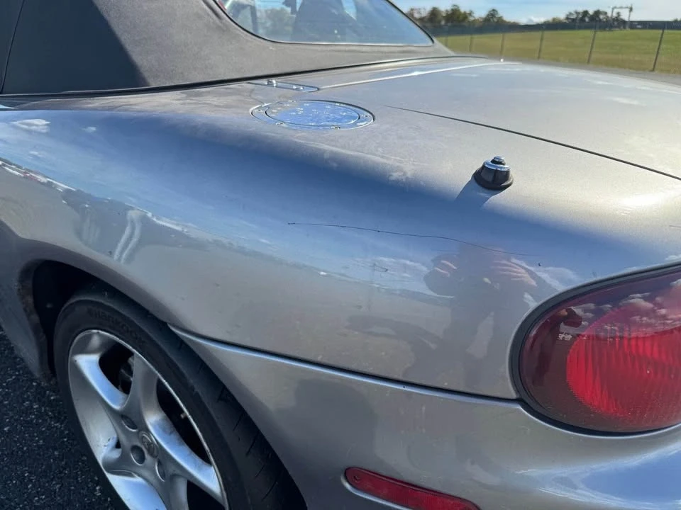 2002 Mazda NB MX-5 Miata - Image 2 of 20