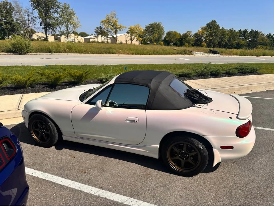 2002 Mazda NB MX-5 Miata - Image 2 of 3