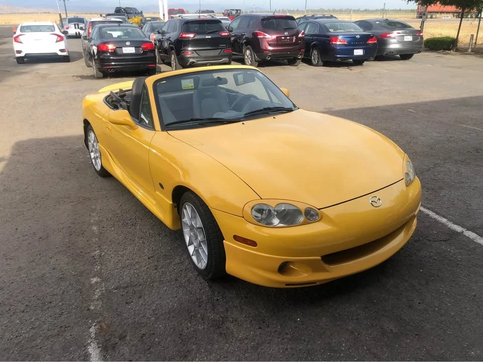 2002 Mazda NB MX-5 Miata - Image 3 of 15