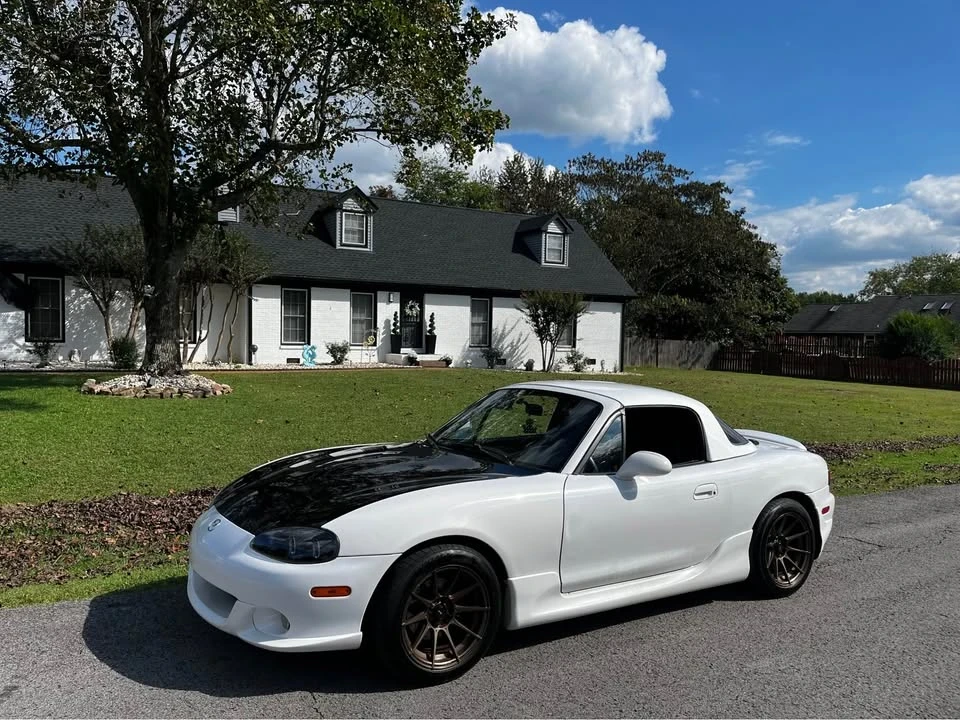 2002 Mazda NB MX-5 Miata - Image 2 of 20