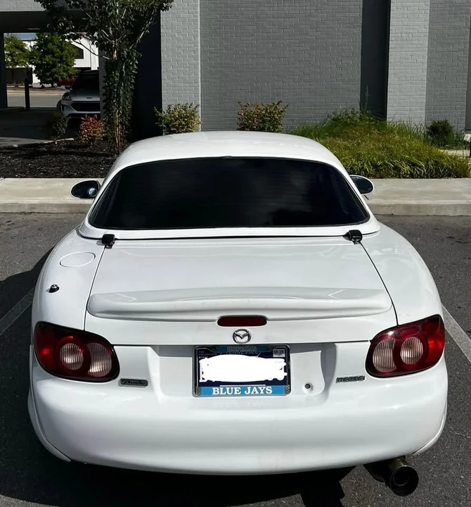 2002 Mazda NB MX-5 Miata - Image 13 of 20