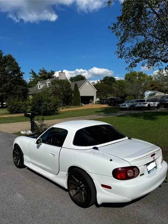2002 Mazda NB MX-5 Miata - Image 9 of 20