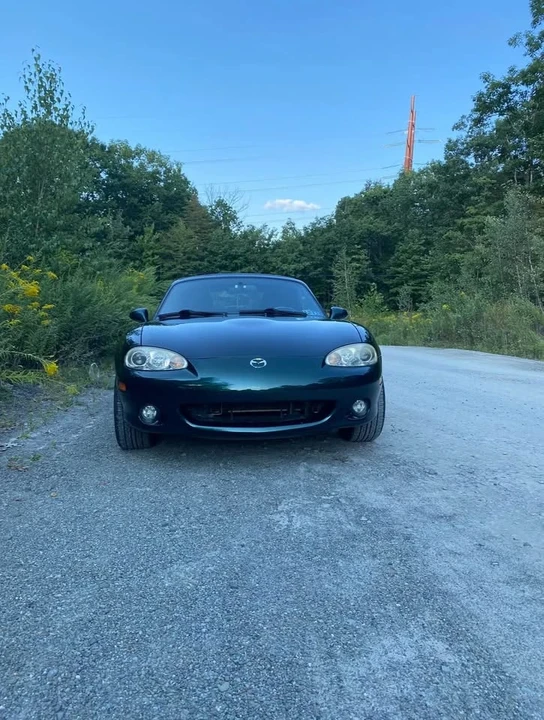 2002 Mazda NB MX-5 Miata - Image 3 of 12