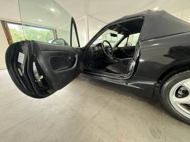 2002 Mazda NB MX-5 Miata - Image 13 of 20