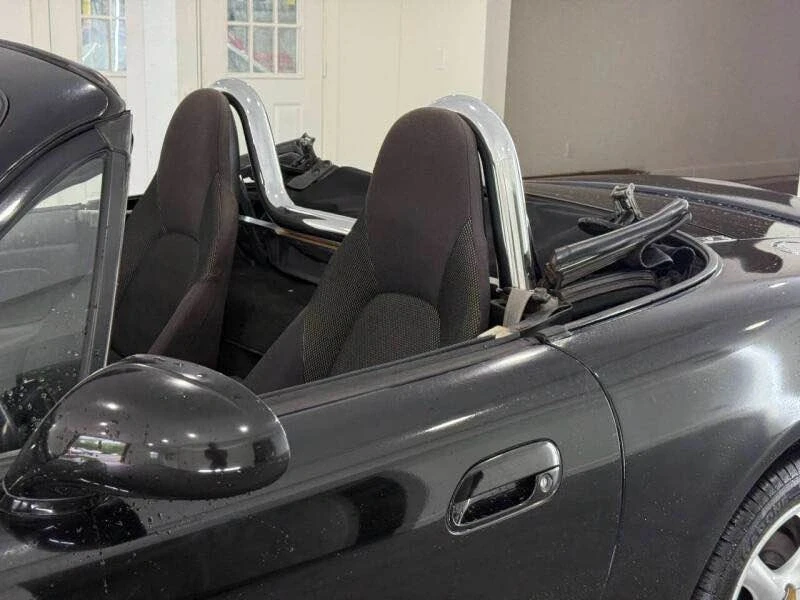 2002 Mazda NB MX-5 Miata - Image 16 of 20