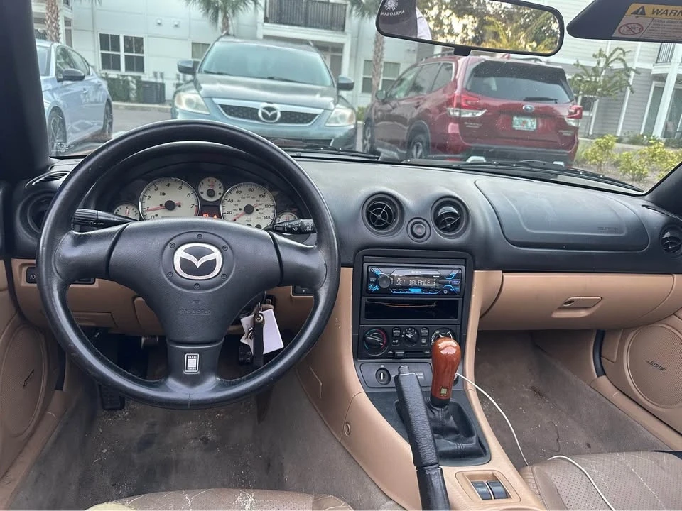 2002 Mazda NB MX-5 Miata - Image 10 of 10