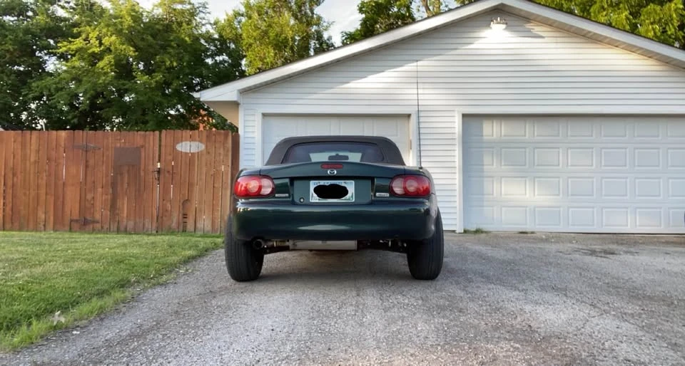 2002 Mazda NB MX-5 Miata - Image 2 of 18