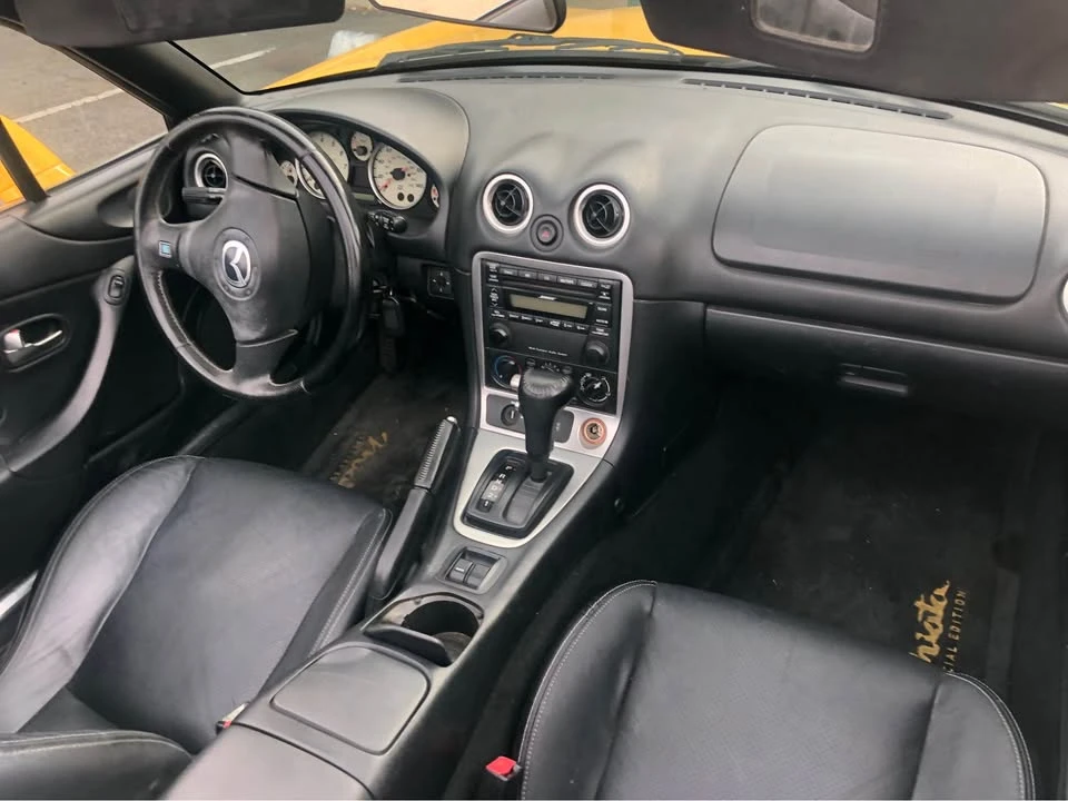 2002 Mazda NB MX-5 Miata - Image 11 of 16