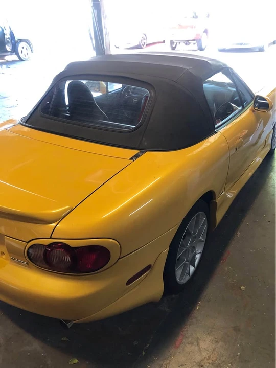 2002 Mazda NB MX-5 Miata - Image 15 of 16