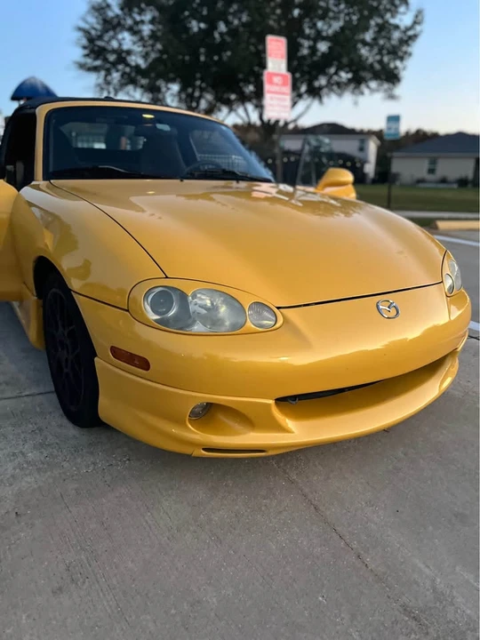 2002 Mazda NB MX-5 Miata - Image 4 of 8