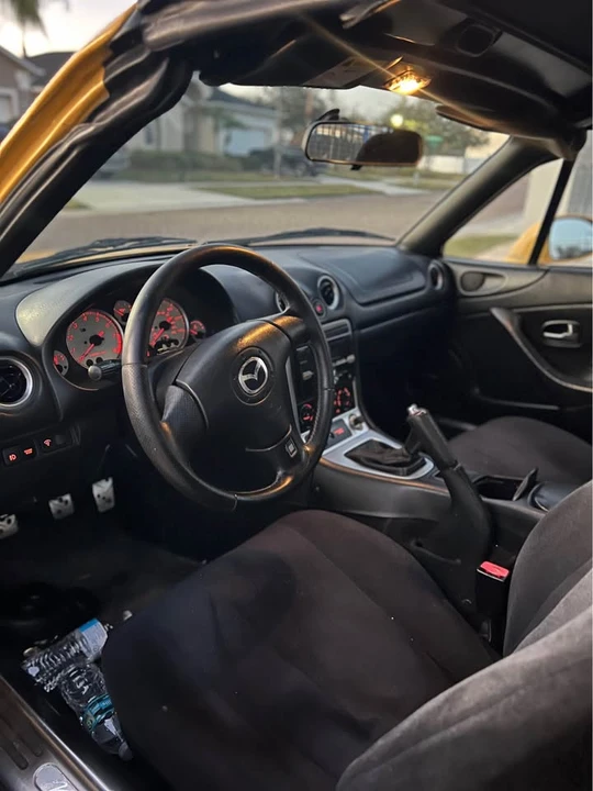 2002 Mazda NB MX-5 Miata - Image 8 of 8