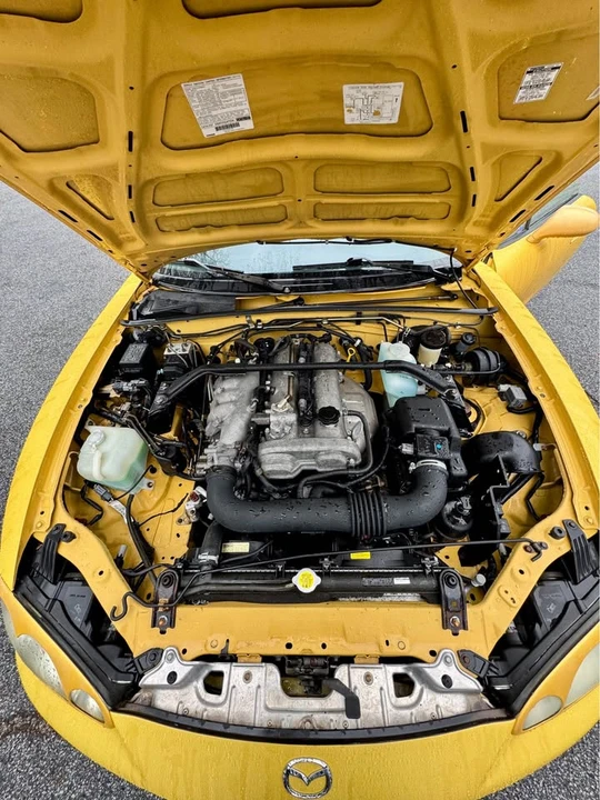 2002 Mazda NB MX-5 Miata - Image 10 of 11