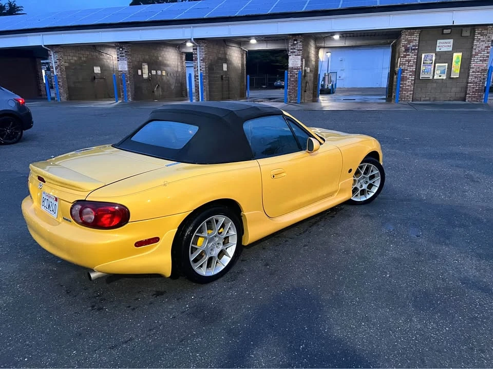 2002 Mazda NB MX-5 Miata - Image 8 of 14