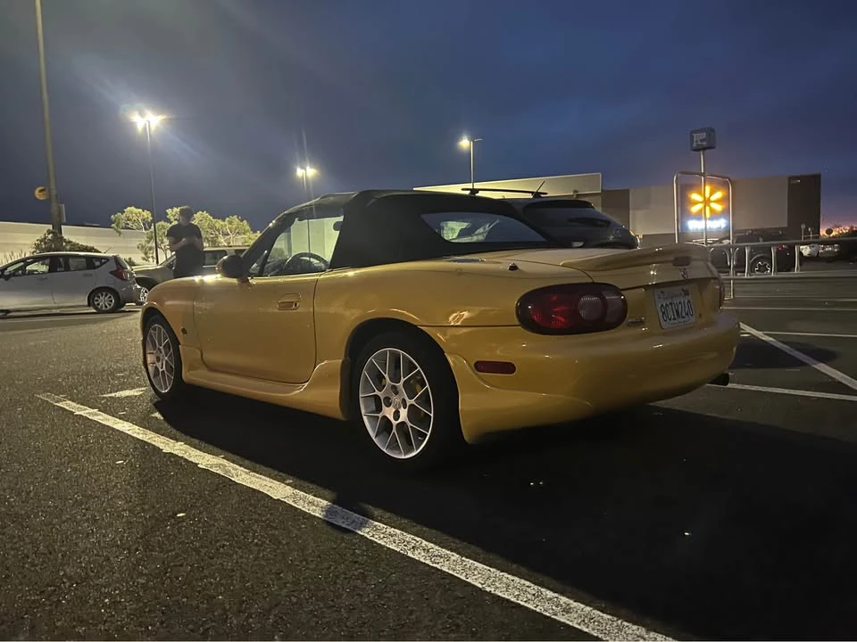 2002 Mazda NB MX-5 Miata - Image 3 of 14