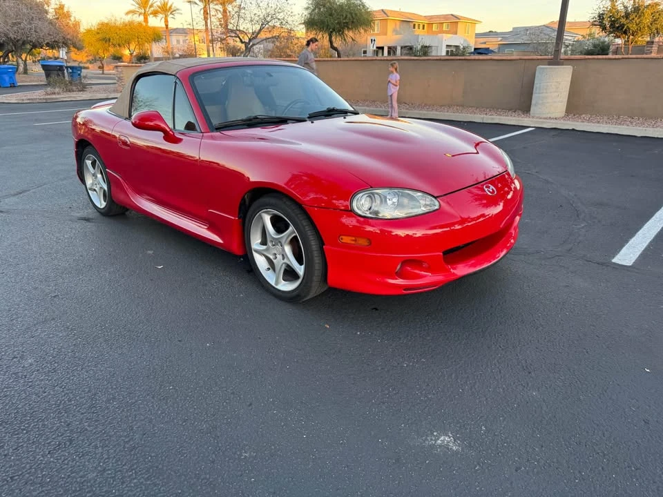 2002 Mazda NB MX-5 Miata - Image 8 of 15