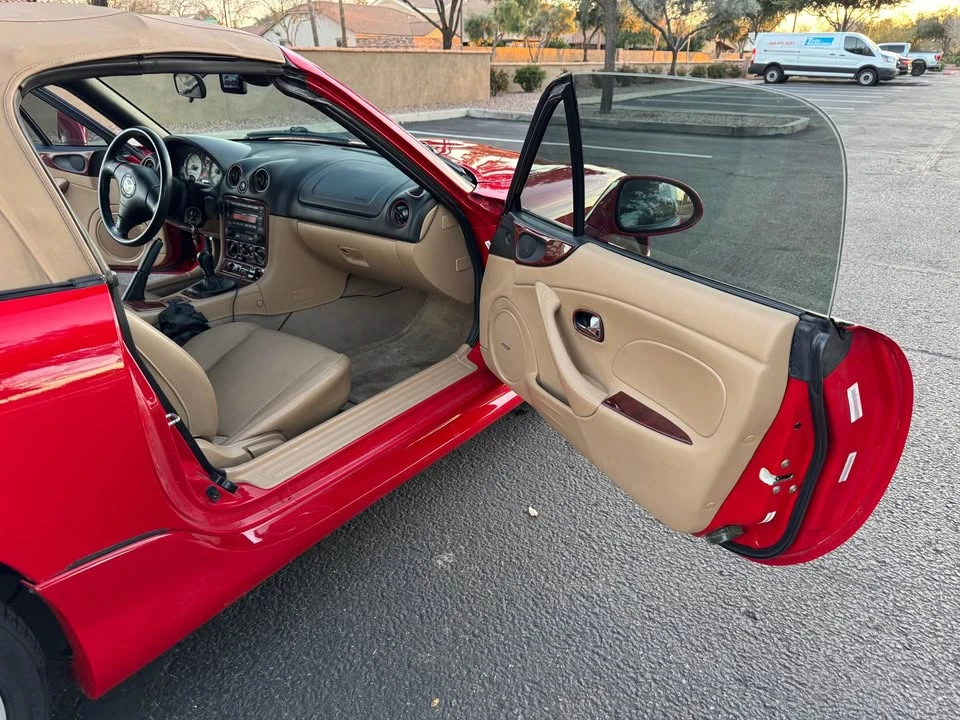 2002 Mazda NB MX-5 Miata - Image 3 of 15