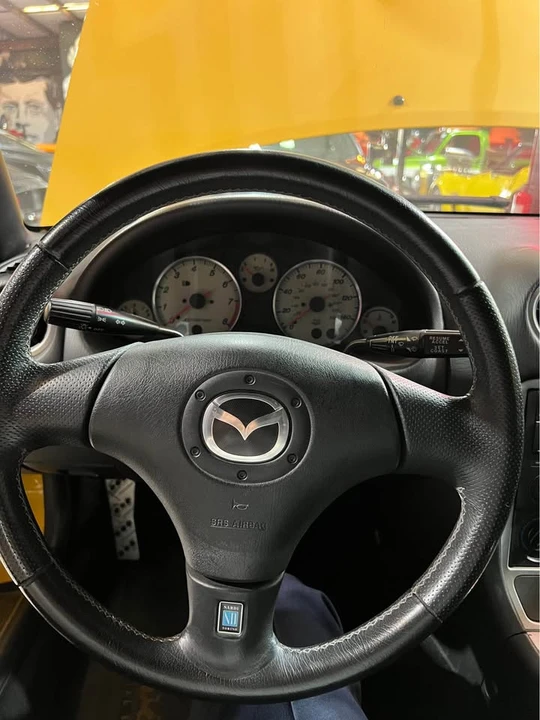 2002 Mazda NB MX-5 Miata - Image 15 of 18