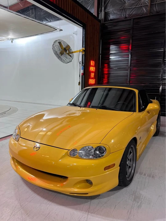 2002 Mazda NB MX-5 Miata - Image 4 of 18