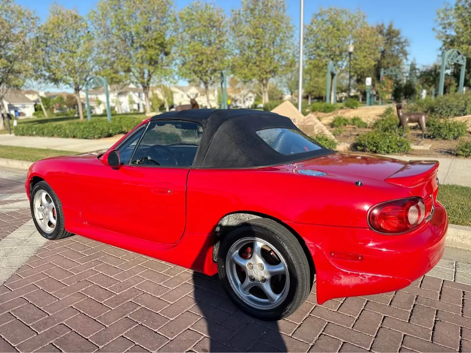 2002 Mazda NB MX-5 Miata - Image 7 of 13