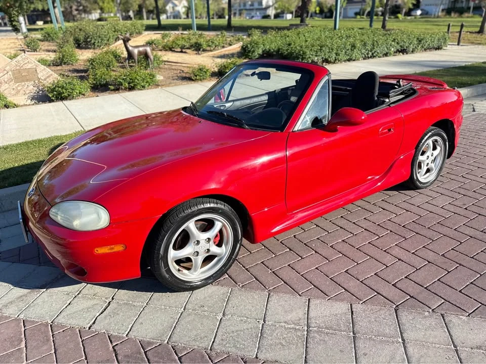 2002 Mazda NB MX-5 Miata - Image 8 of 13