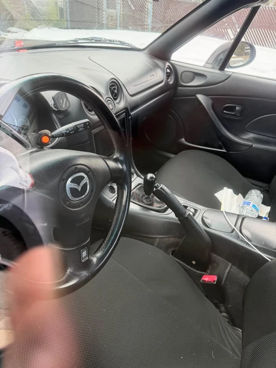 2002 Mazda NB MX-5 Miata - Image 6 of 7