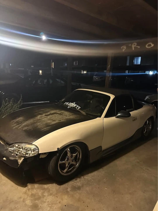 2002 Mazda NB MX-5 Miata - Image 4 of 7