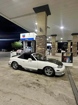 2002 Mazda MX-5 Miata SE Convertible