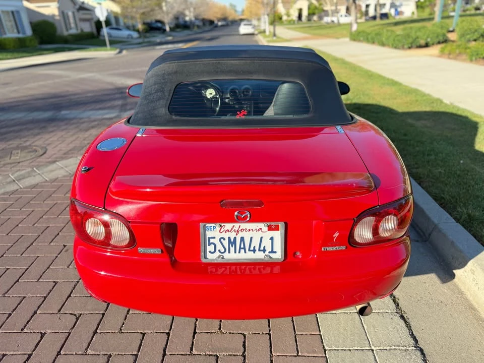 2002 Mazda NB MX-5 Miata - Image 6 of 13