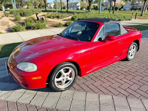 2002 Mazda MX-5 Miata SE