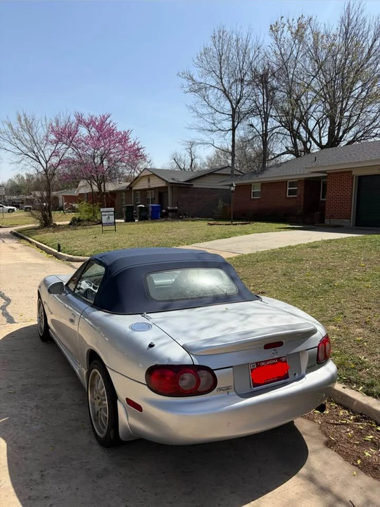 2002 Mazda NB MX-5 Miata - Image 4 of 17