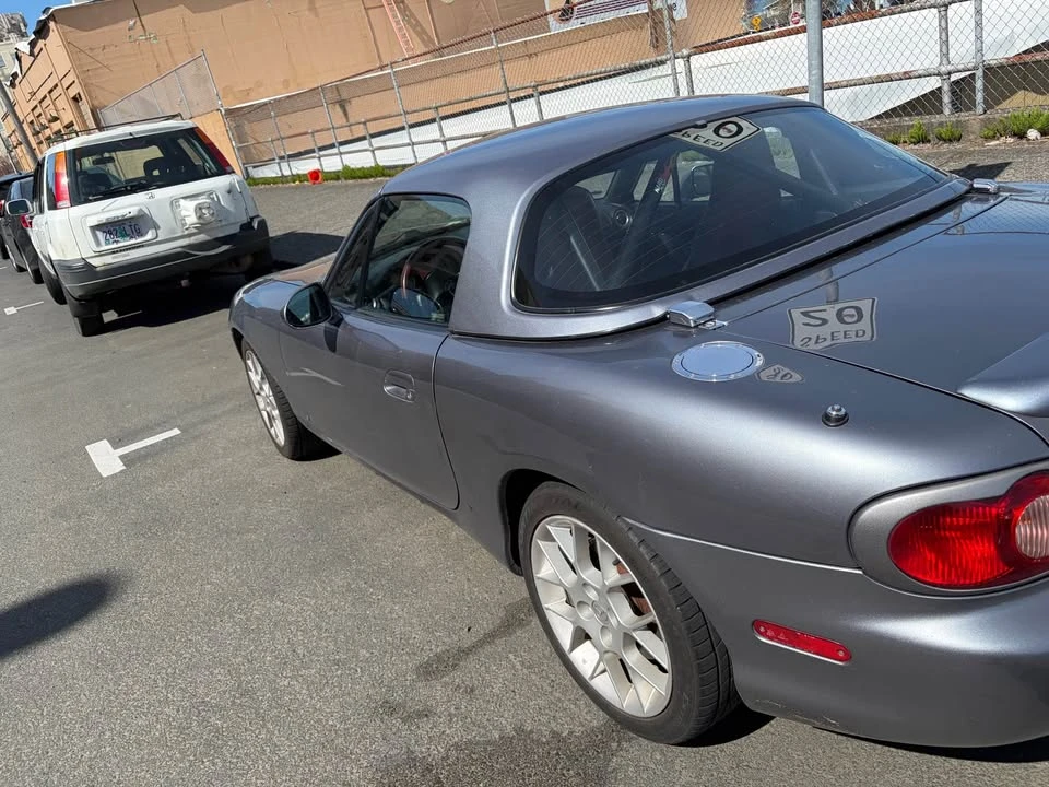 2002 Mazda NB MX-5 Miata - Image 4 of 17