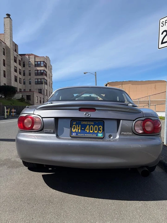 2002 Mazda NB MX-5 Miata - Image 16 of 17