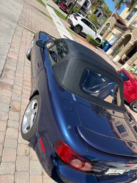 2002 Mazda NB MX-5 Miata - Image 6 of 8