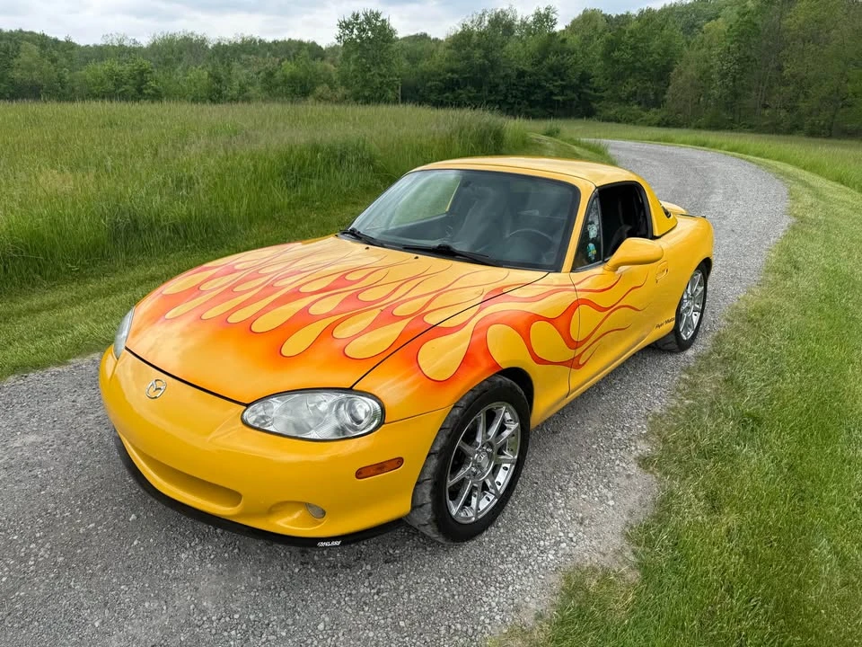 2002 Mazda NB MX-5 Miata - Image 4 of 20