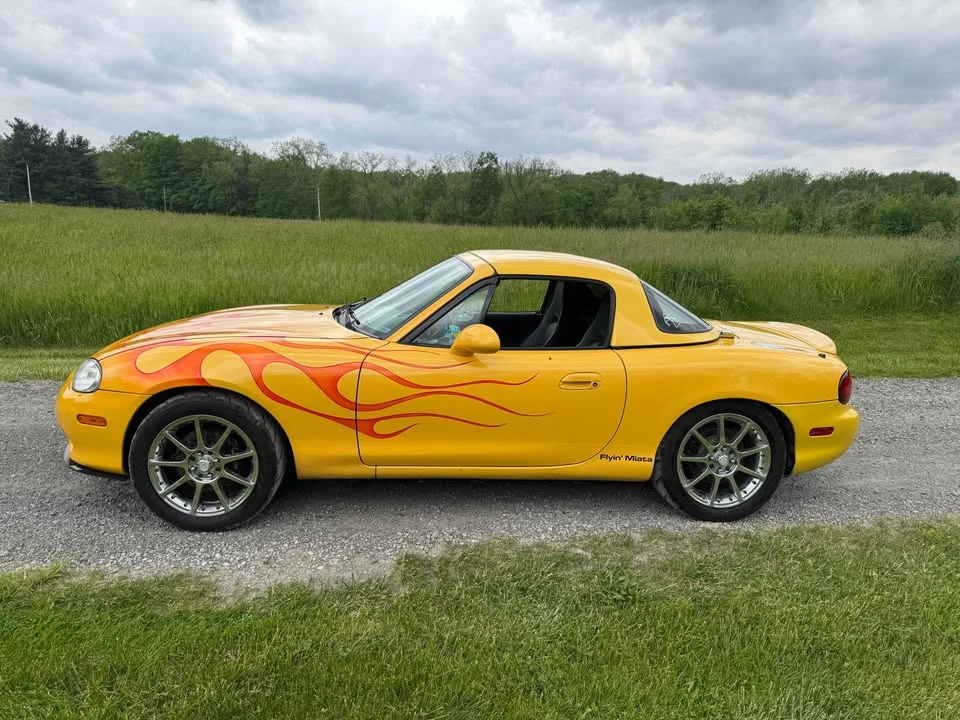 2002 Mazda NB MX-5 Miata - Image 5 of 20