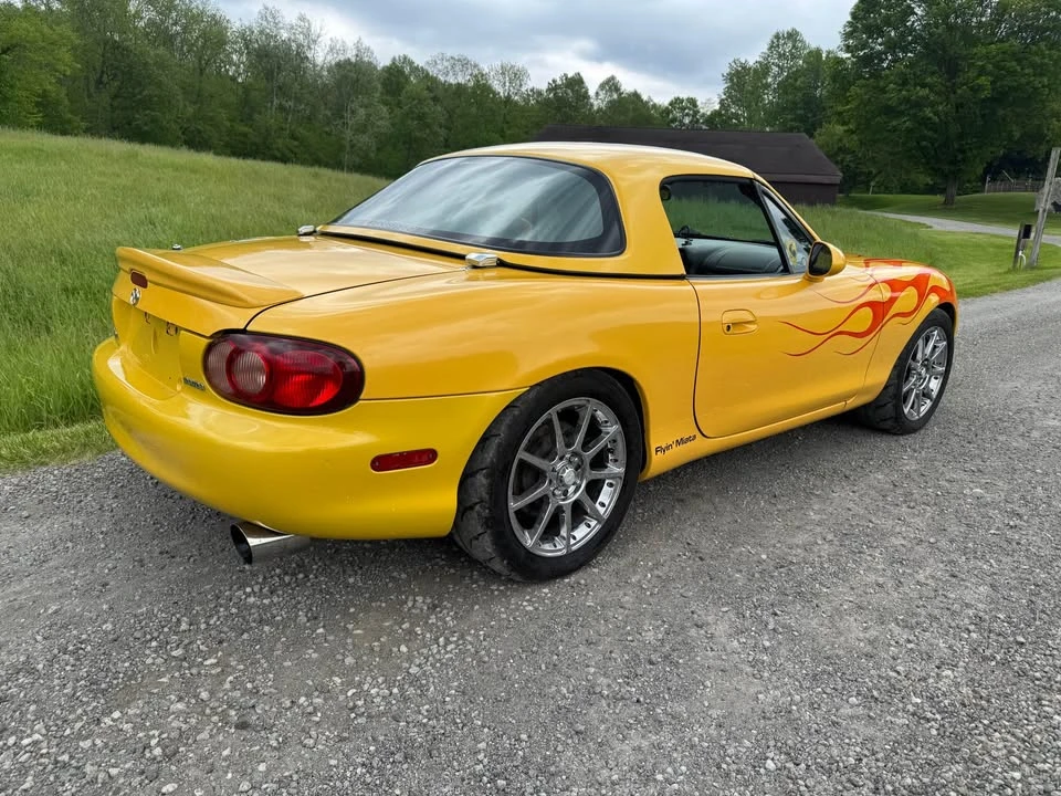 2002 Mazda NB MX-5 Miata - Image 10 of 20