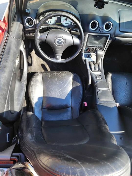2002 Mazda NB MX-5 Miata - Image 4 of 16