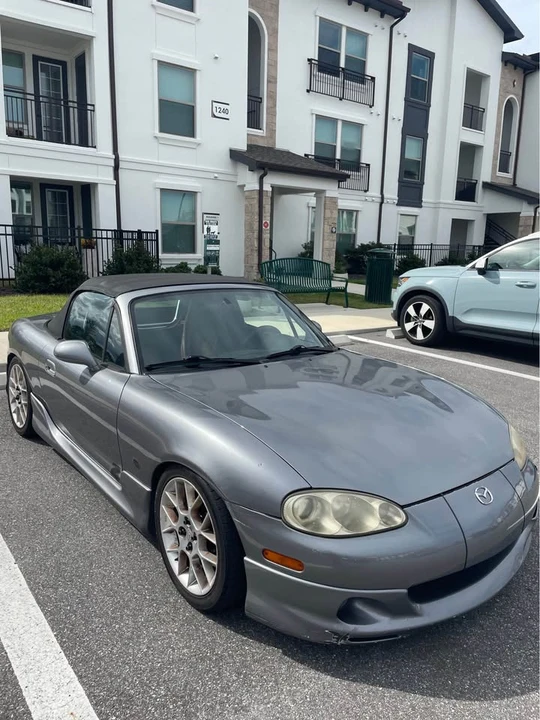 2002 Mazda NB MX-5 Miata - Image 2 of 13