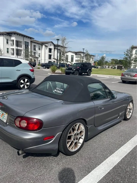 2002 Mazda NB MX-5 Miata - Image 7 of 13