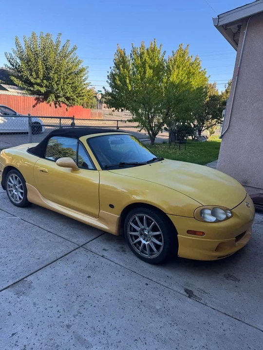 2002 Mazda NB MX-5 Miata - Image 2 of 5