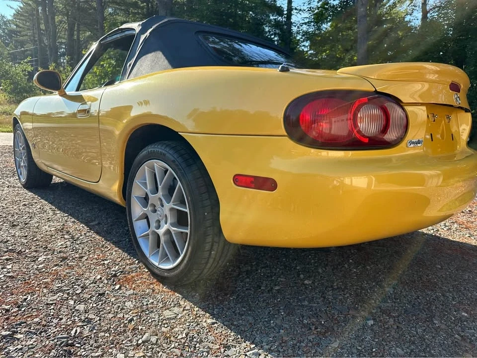 2002 Mazda NB MX-5 Miata - Image 3 of 6