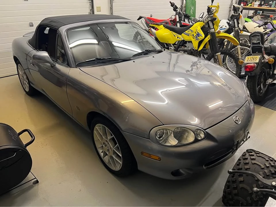 2002 Mazda NB MX-5 Miata - Image 2 of 20