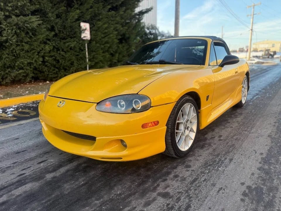 2002 Mazda NB MX-5 Miata - Image 3 of 20