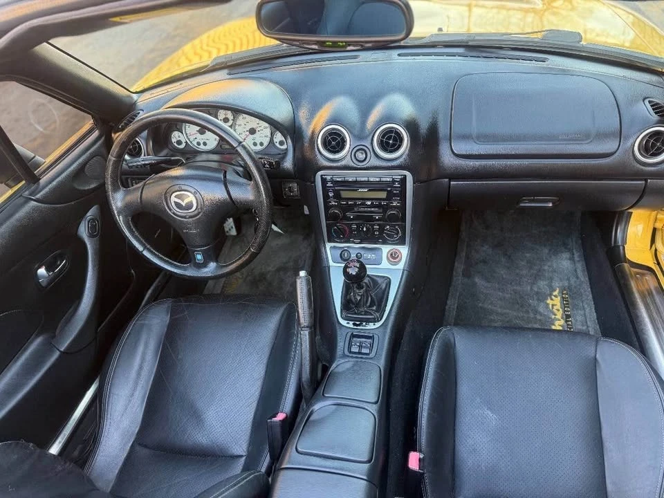 2002 Mazda NB MX-5 Miata - Image 19 of 20