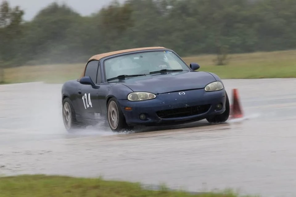 2002 Mazda NB MX-5 Miata - Image 2 of 7