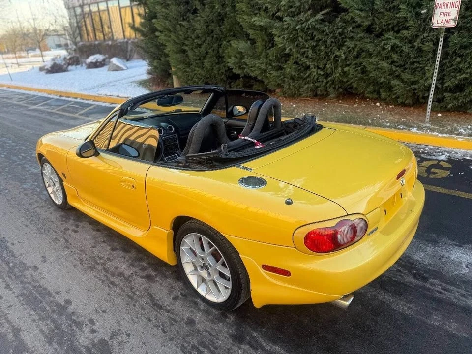 2002 Mazda NB MX-5 Miata - Image 9 of 20