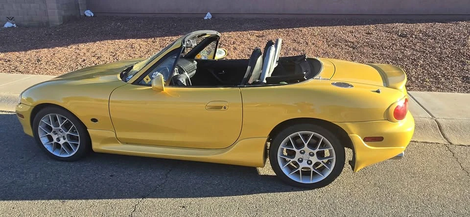 2002 Mazda NB MX-5 Miata - Image 3 of 7